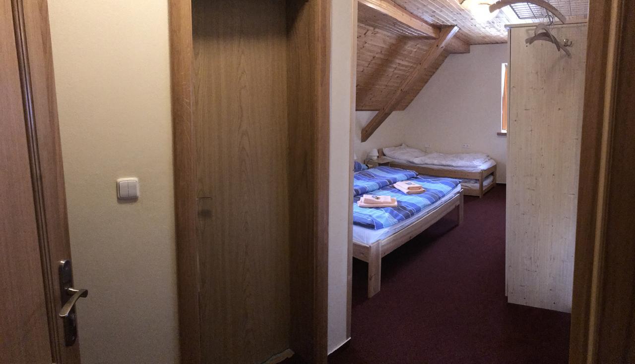 Penzion Pod Zvonem Hynčice pod Sušinou Exterior foto